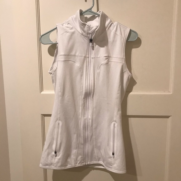 NWOT Fabletics Jojo Vest - Picture 4 of 9